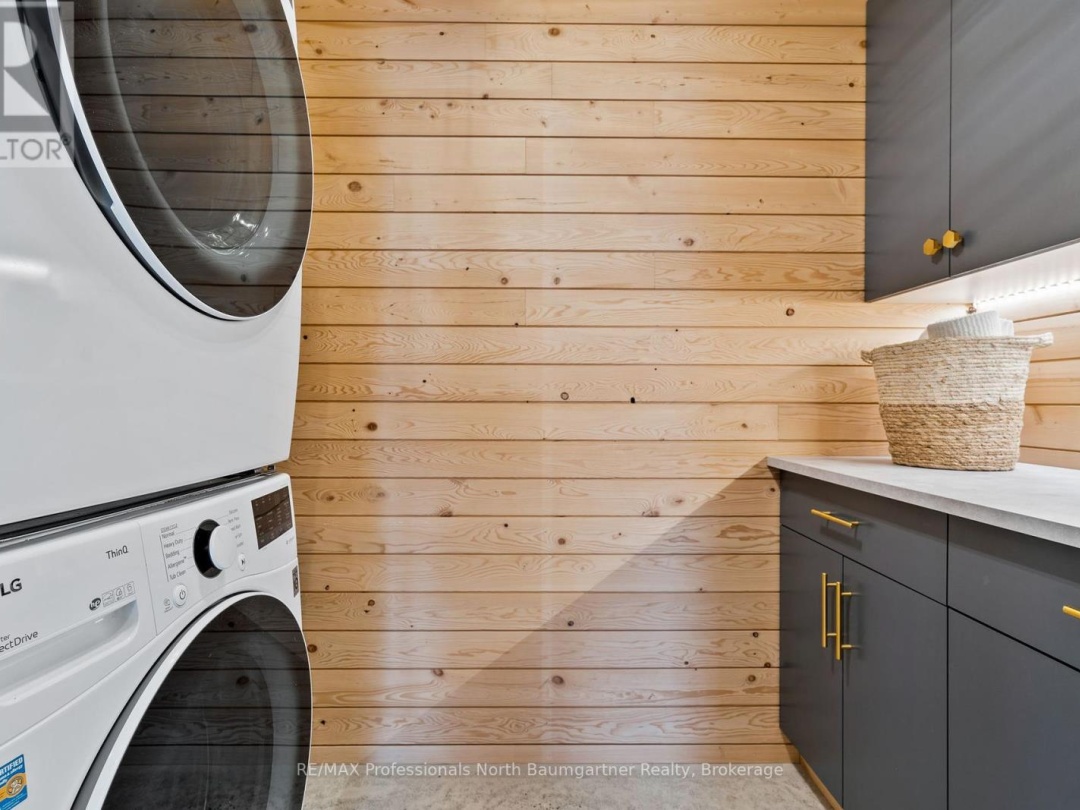 1592 BUCKSLIDE ROAD, 