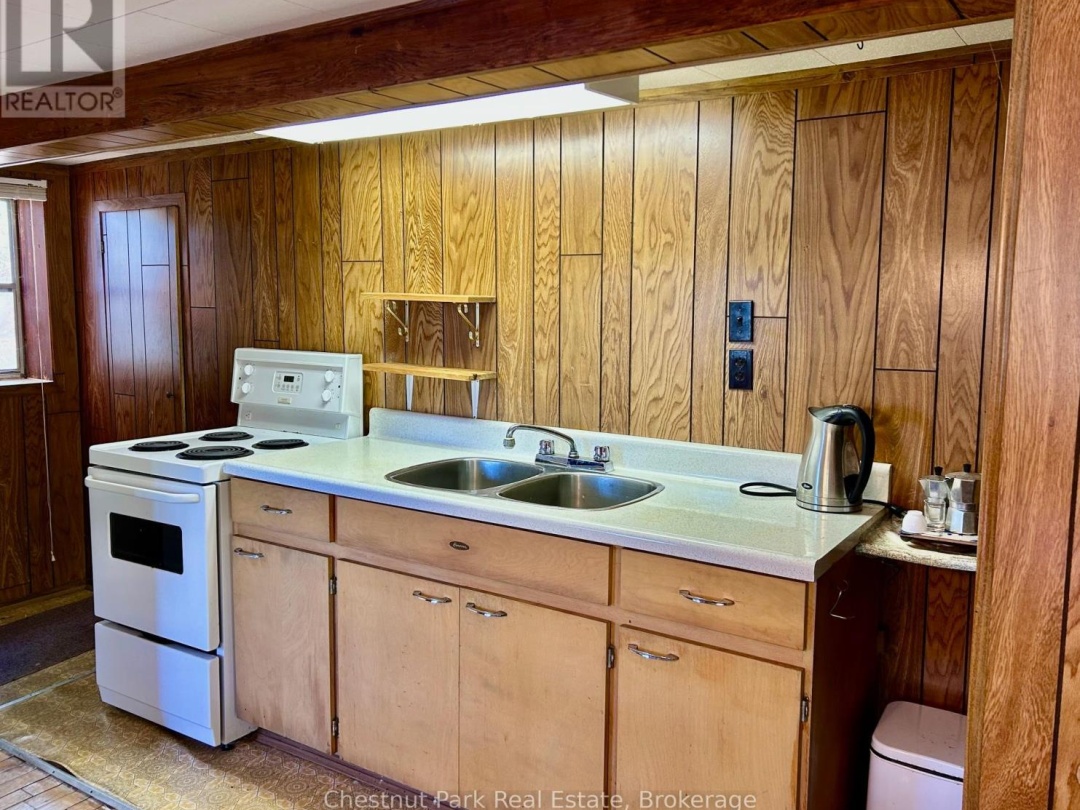 1 & 2 -1051 WIGWAM LODGE ROAD, 