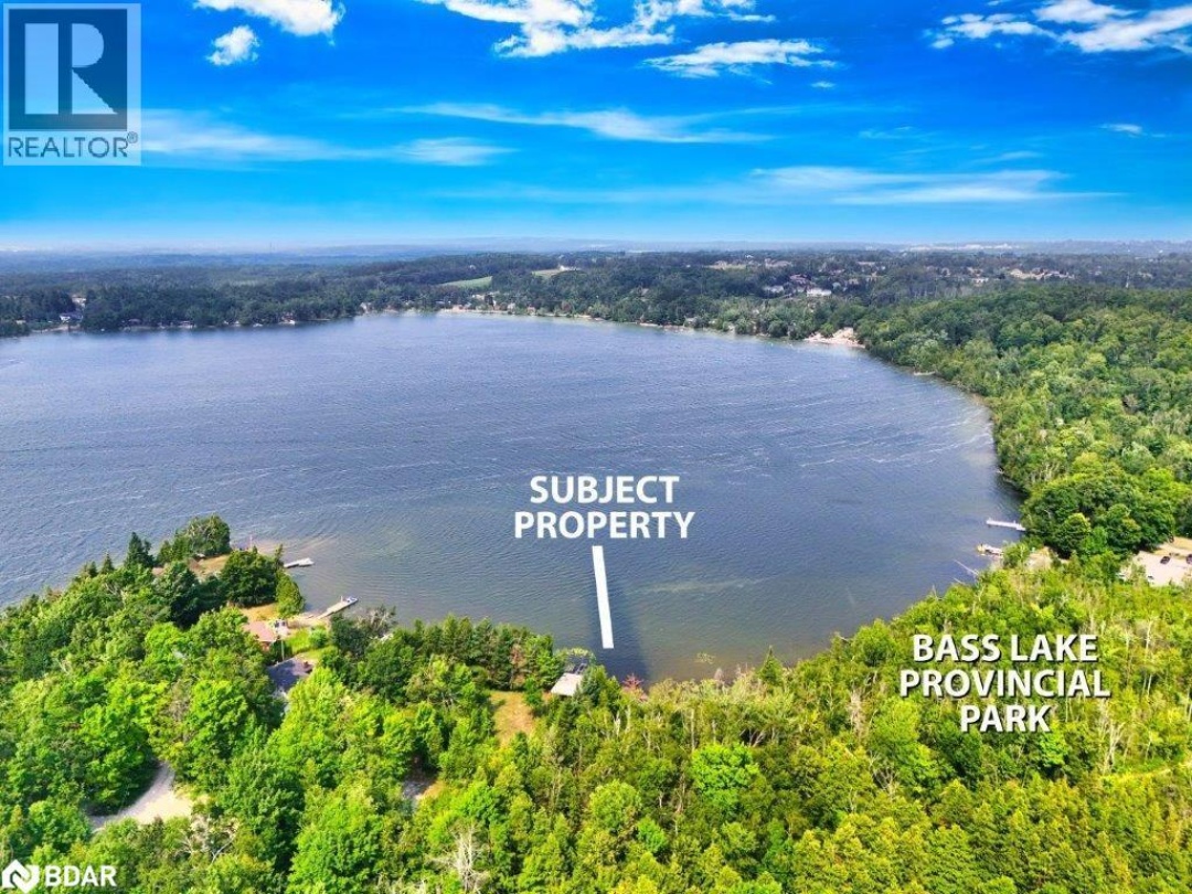 9 BEACH Road, 