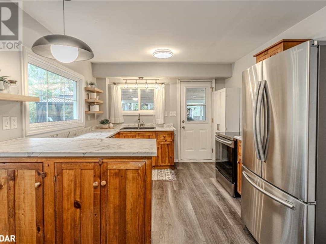 15 Duncan Dr, Trent-severn River