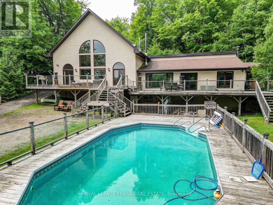 1013 MERRICK DRIVE, Wood Lake