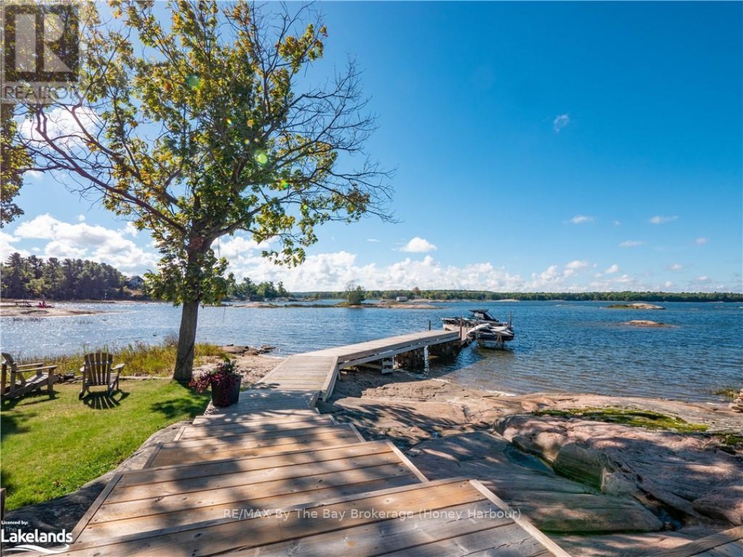 4476 Is 1040/Little Beausoleil, Georgian Bay