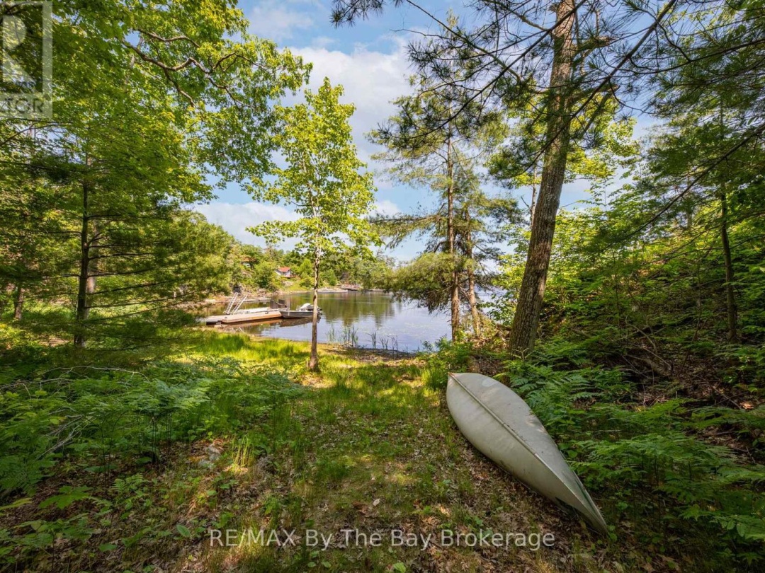 3572 ISLAND 820/MERMAID ISLAND, 