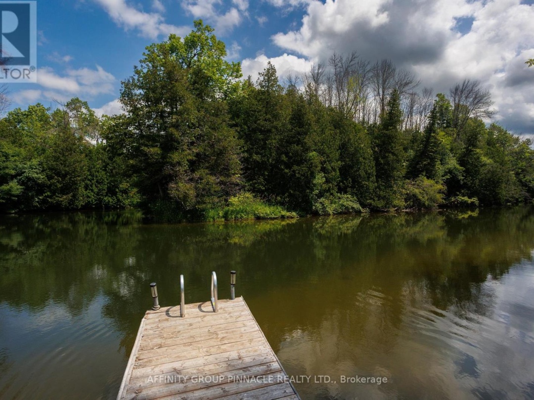 1385 FURNISS DRIVE, 
