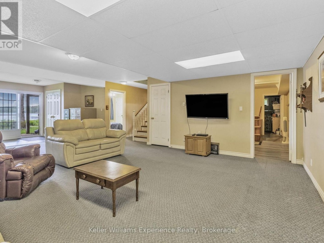 1248 HEALEY LK ROAD, 