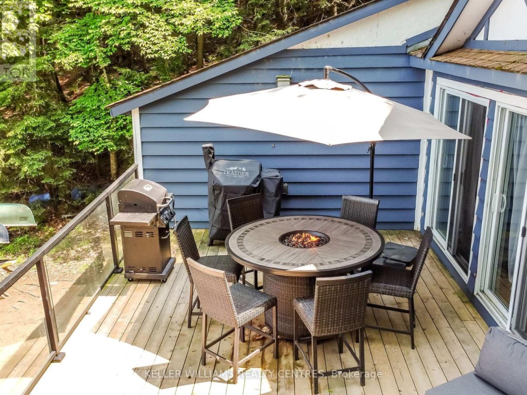 6 CURRIE LANE, 