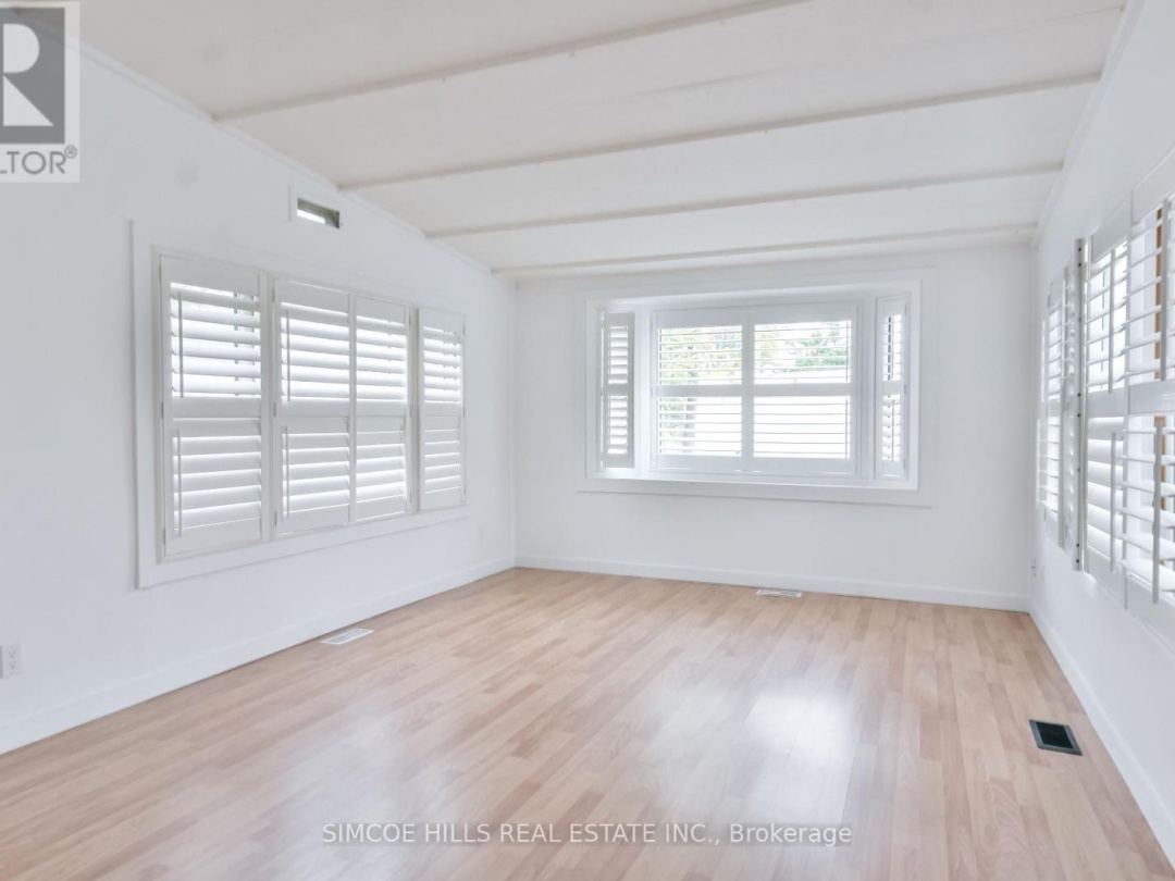 98 - 580 WEST STREET S, 