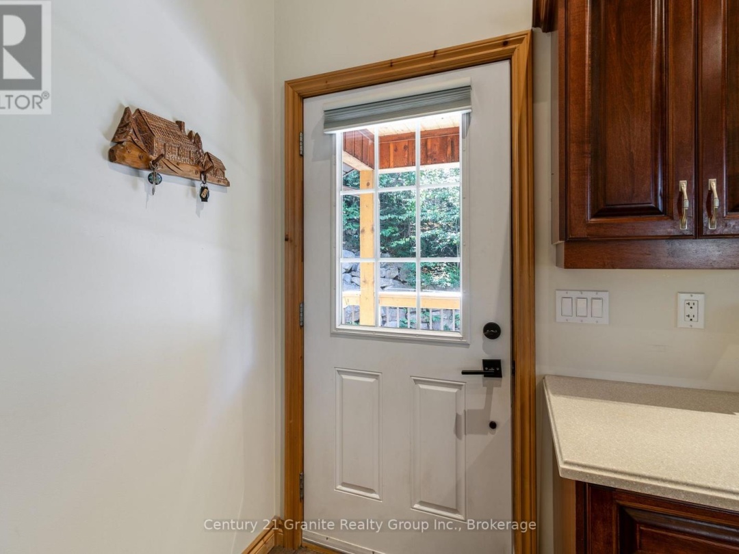 1219 MARATHON DRIVE, Canning Lake
