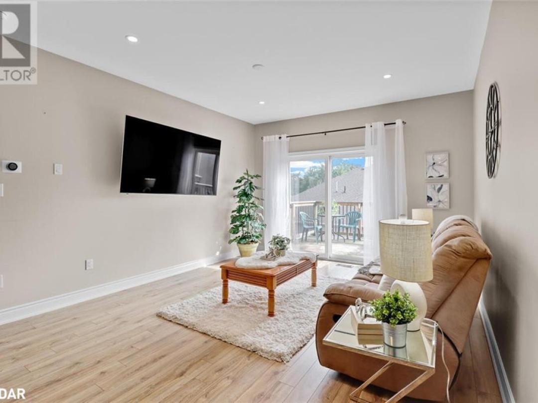 92 Lily Drive, Orillia