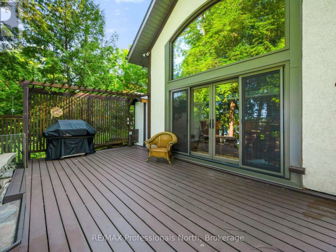 1073 GRASS LAKE ROAD, 