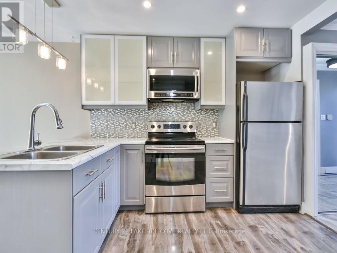 UNIT 12 - 81 LAGUNA PARKWAY N, 