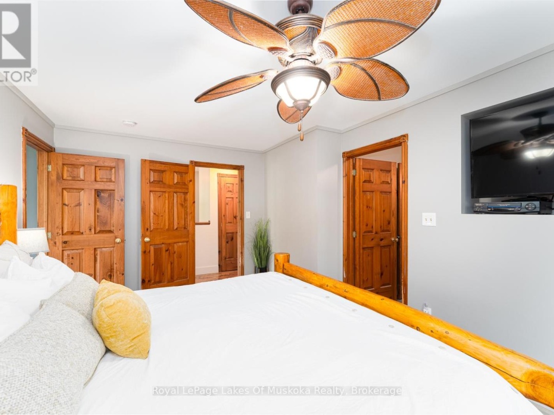 1075 ROCKY NARROW ROAD, 