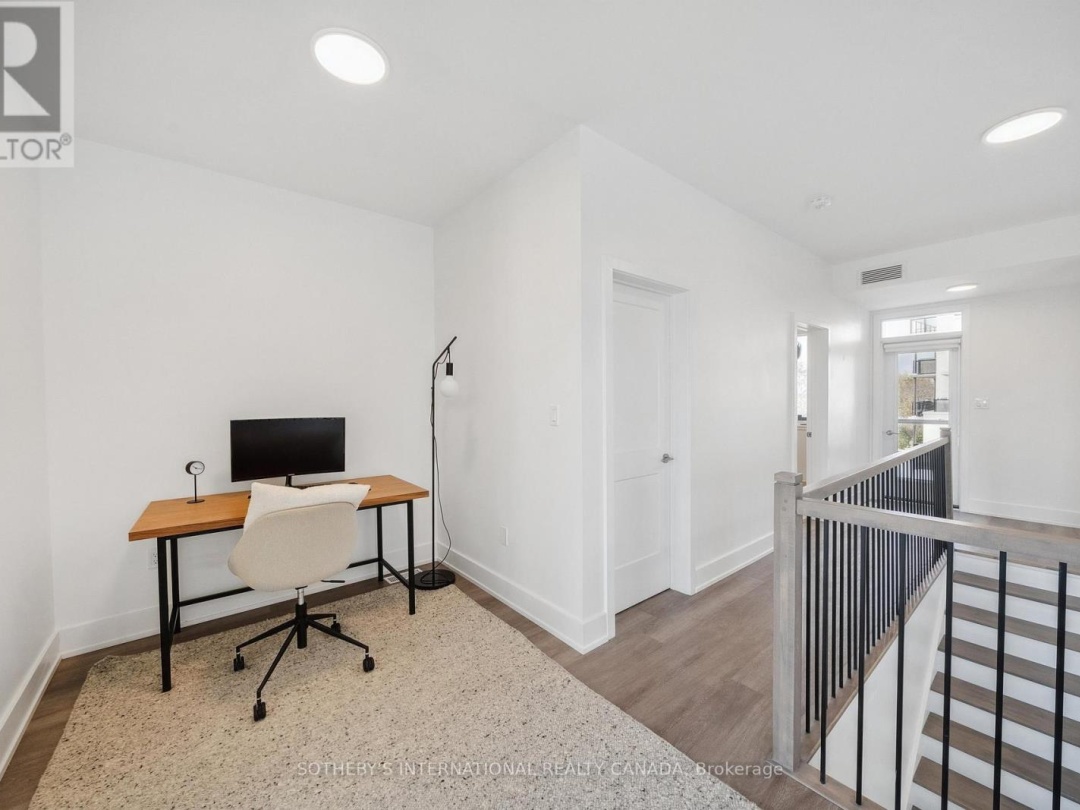 9 - 19 WEST STREET N, 