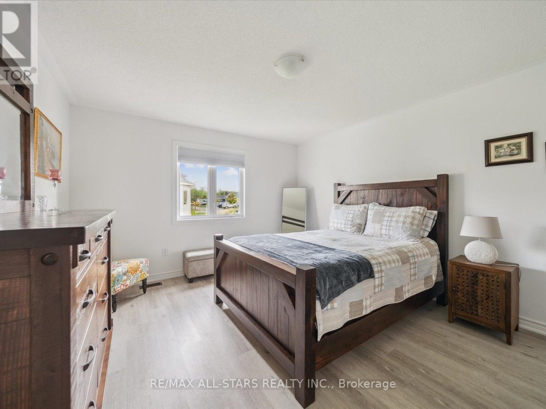 31 REYNOLDS DRIVE, 