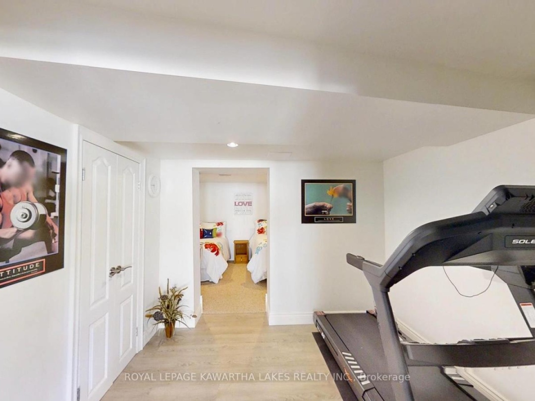 24 MCLENNANS BCH ROAD, Lake Simcoe