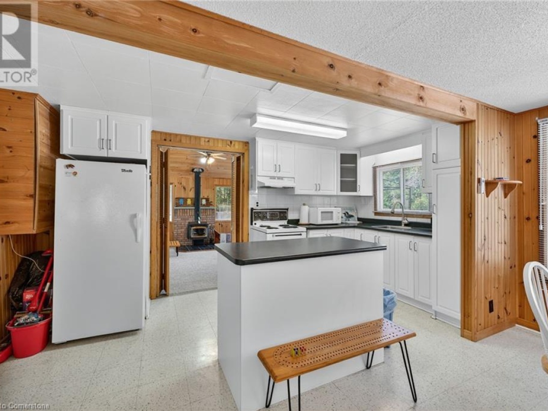 92 SHADOW LAKE RD 28 Road, 