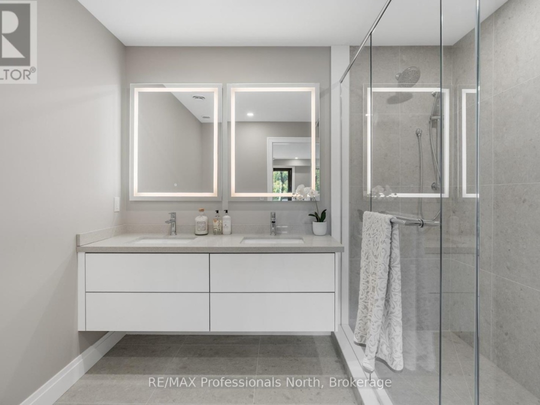 201 - 32 BRUNEL ROAD, 