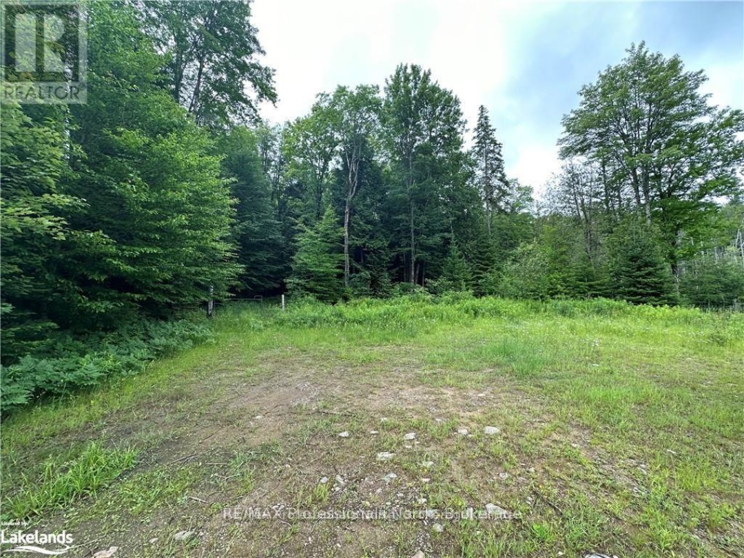 3944 County Road 21 Highway, Minden Hills