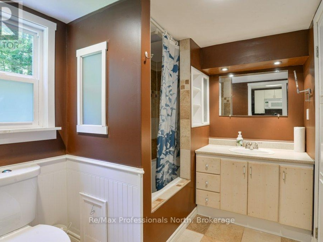 1106 SPRINGDALE SHORES PRIVATE, 