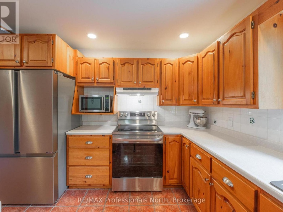 1006 TENNYSON ROAD, 