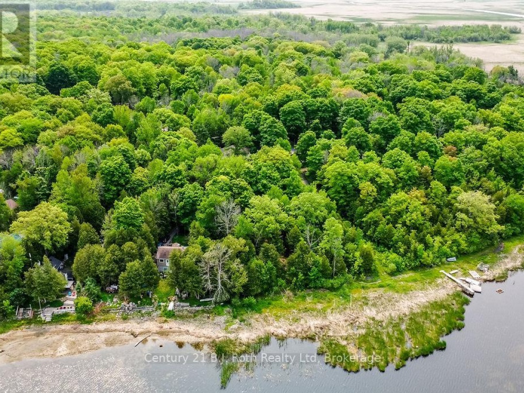 1755 Twin Oaks Crescent, Matchedash Bay