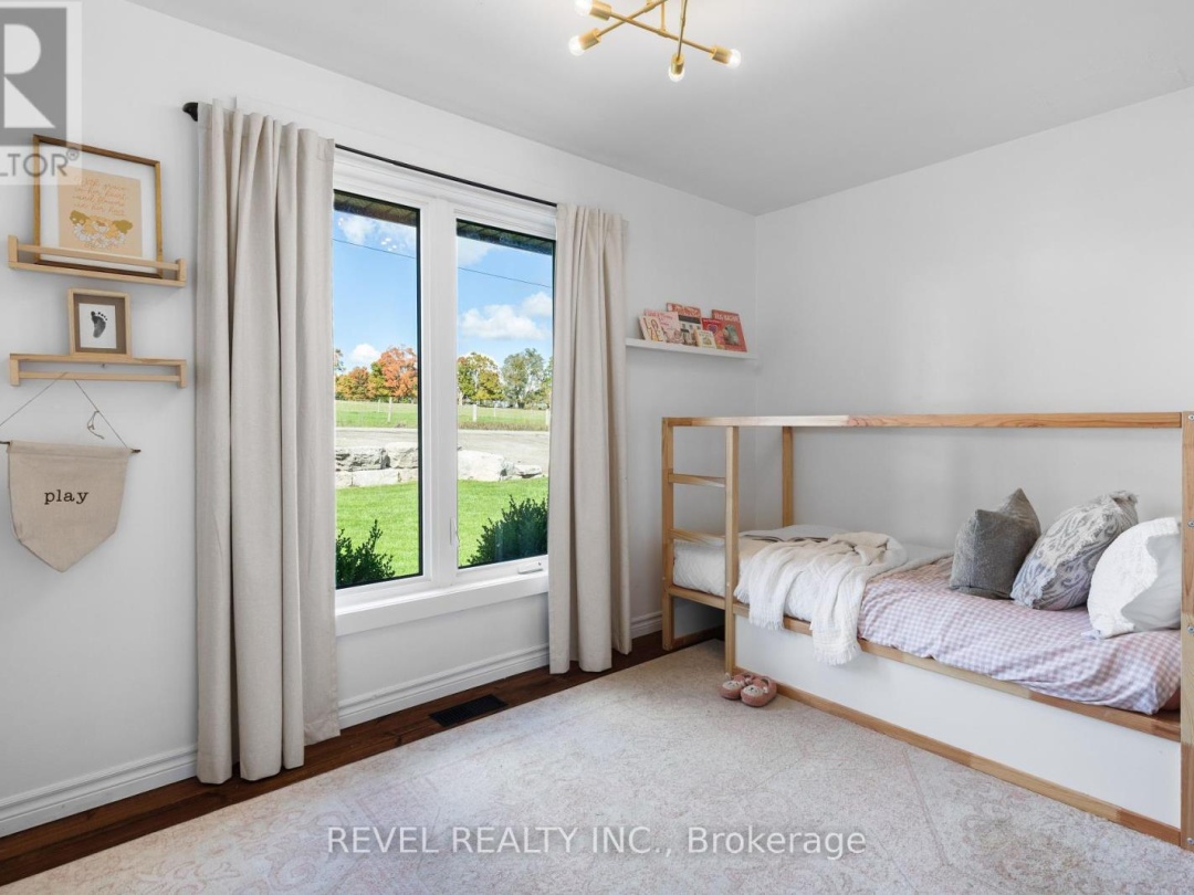 11 MARSH CREEK ROAD, 