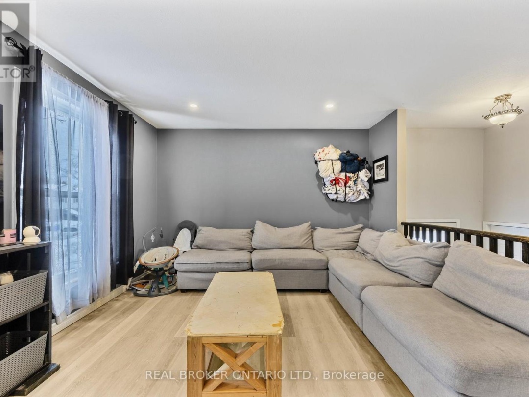 28 Louise Lane, Orillia