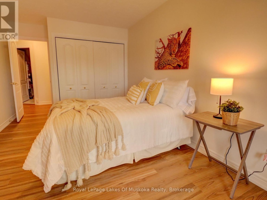 104 35 Dairy Lane, Lake Muskoka