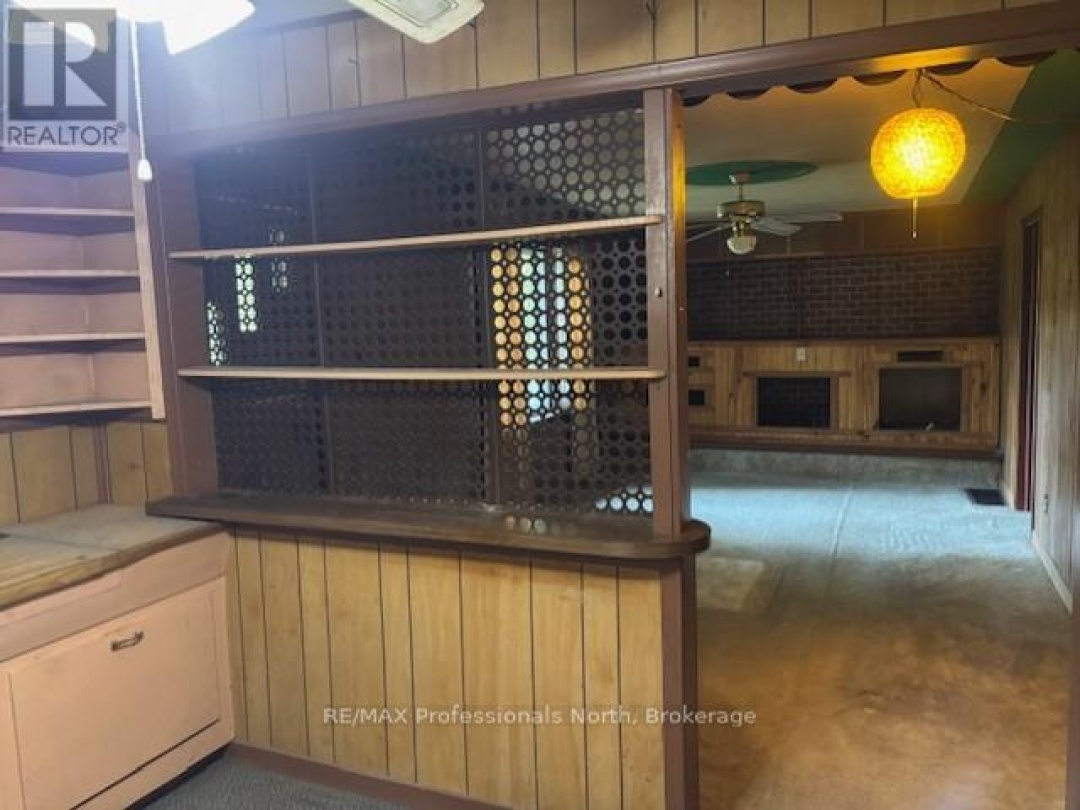 1078 SOUTH LAKE ROAD, 