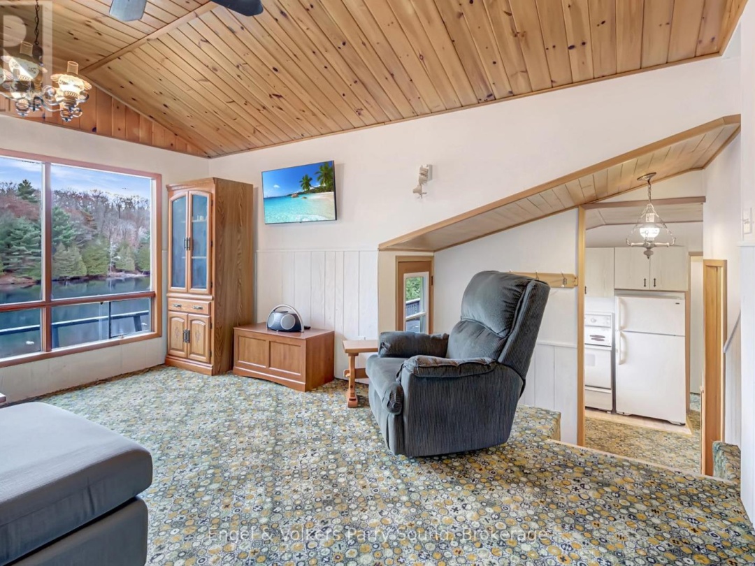 27 Lower Lane, Otter Lake