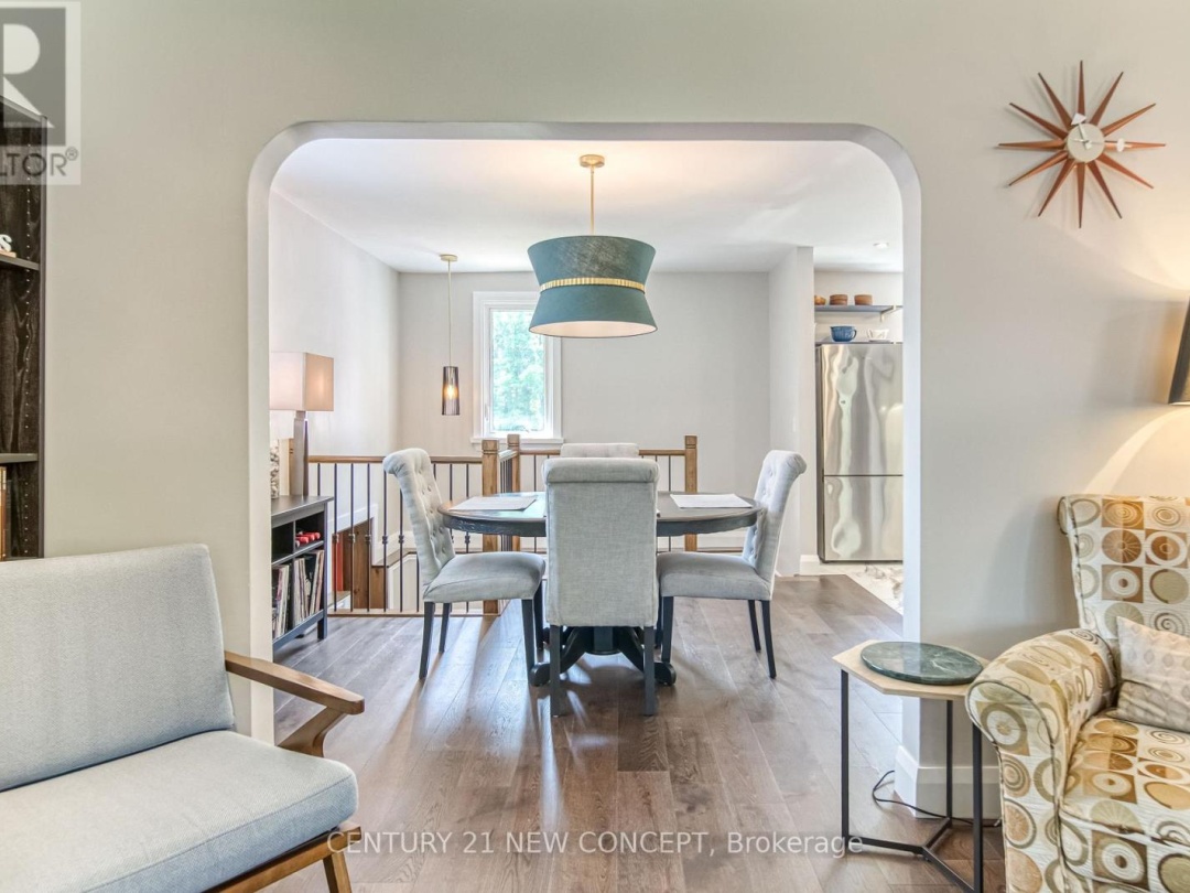 51 FITTONS ROAD E, 