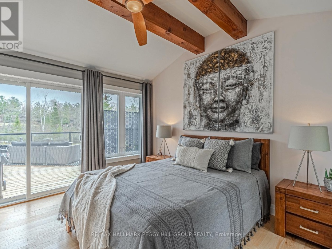7952 Park Lane Crescent, Black Lake