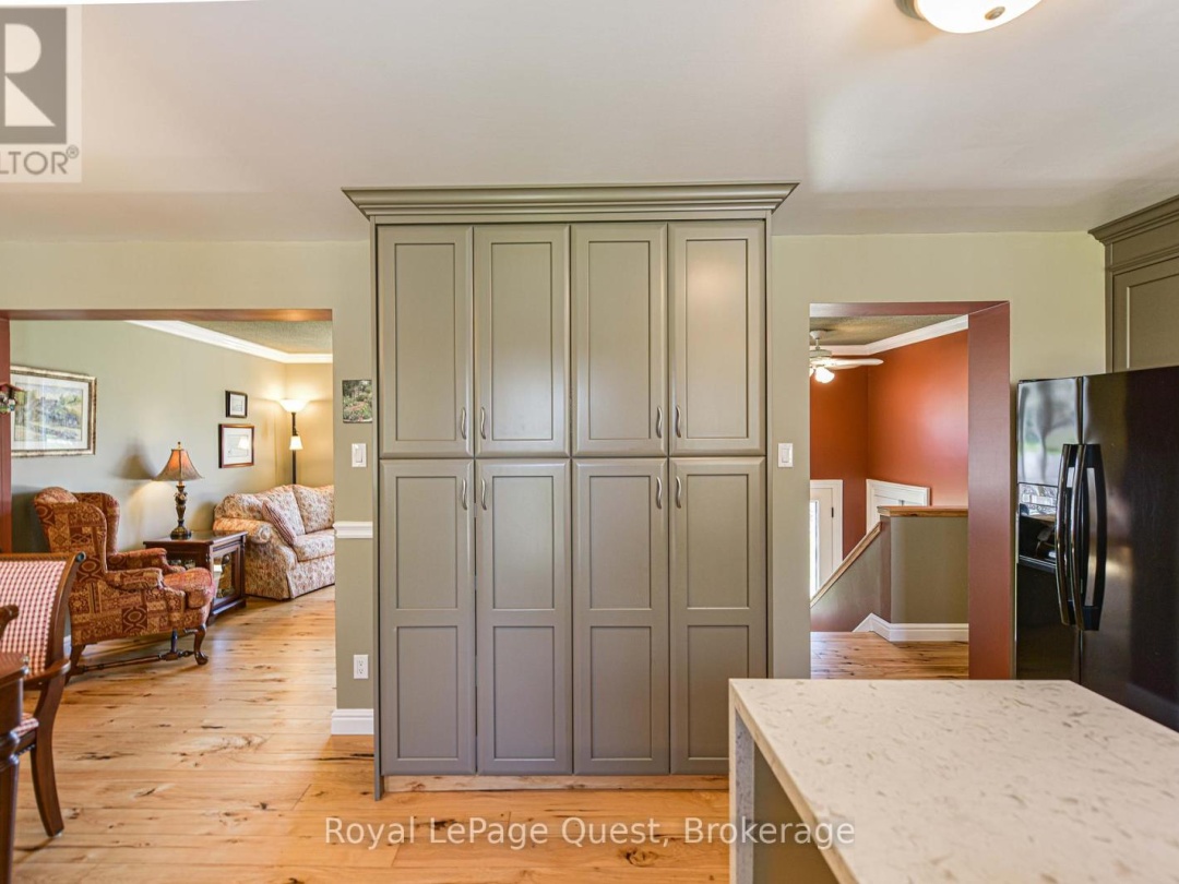 46 Maplewood Parkway, Lake Simcoe