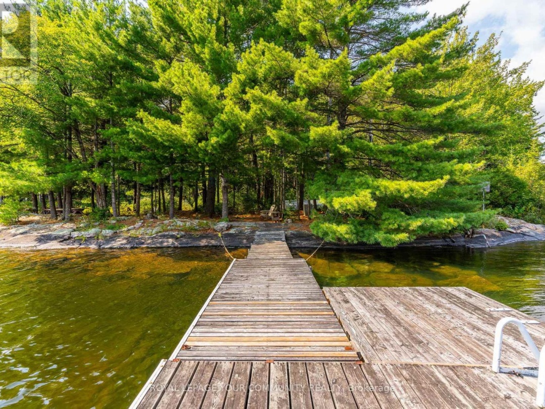 1031 Obelisk Trail, Davis Lake