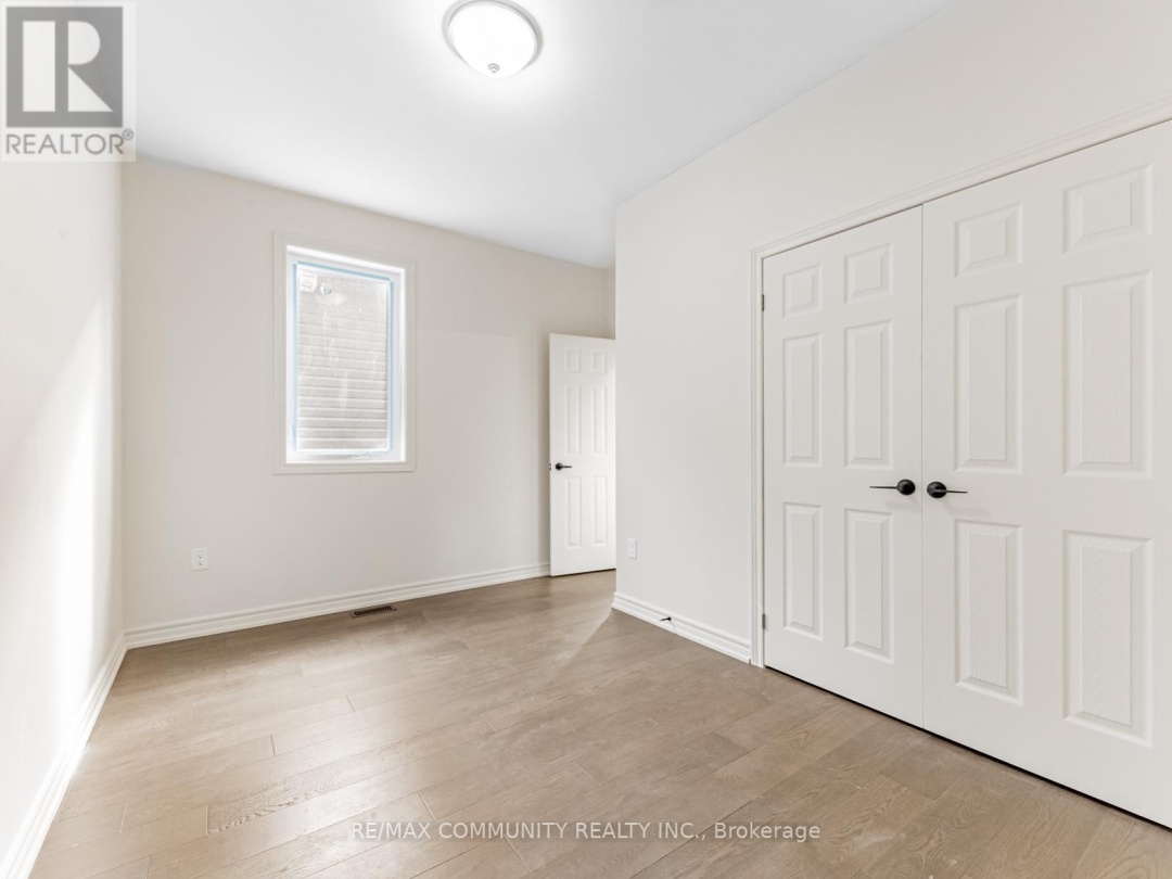 506 SIMCOE STREET, 