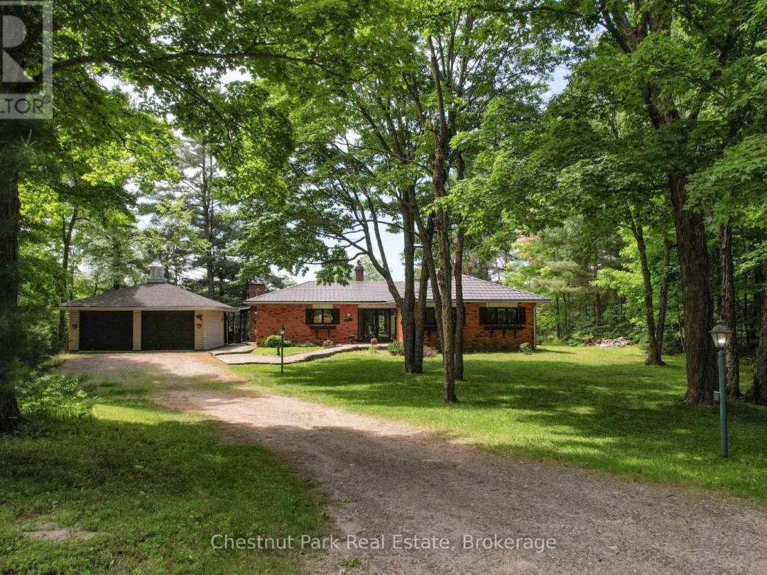 652 NORTH WASEOSA LAKE ROAD, 