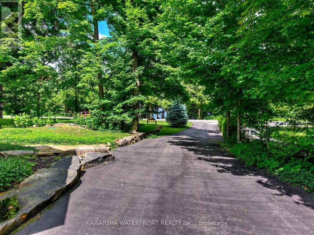 284 Lake Dalrymple Road, Dalrymple Lake