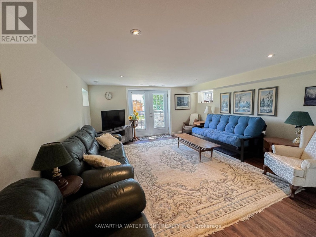 47 NORTH WATER STREET, Trent-severn Waterway