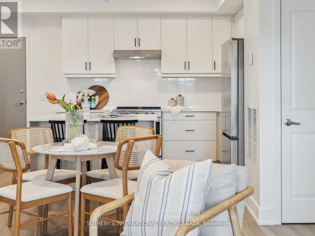 306 - 19B WEST STREET N, 