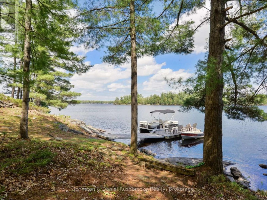 3 Island 2Ml, Morrison Lake