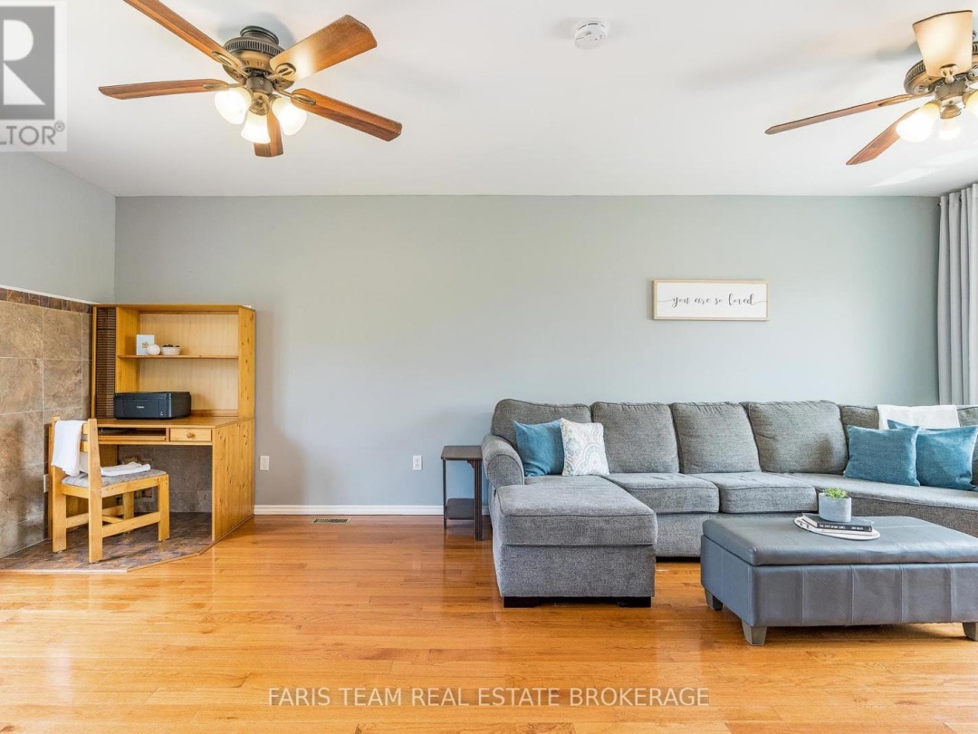 1105 FRASERBURG ROAD, 