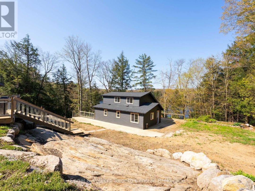 1457 Lake Joseph Road, Mctaggart Lake