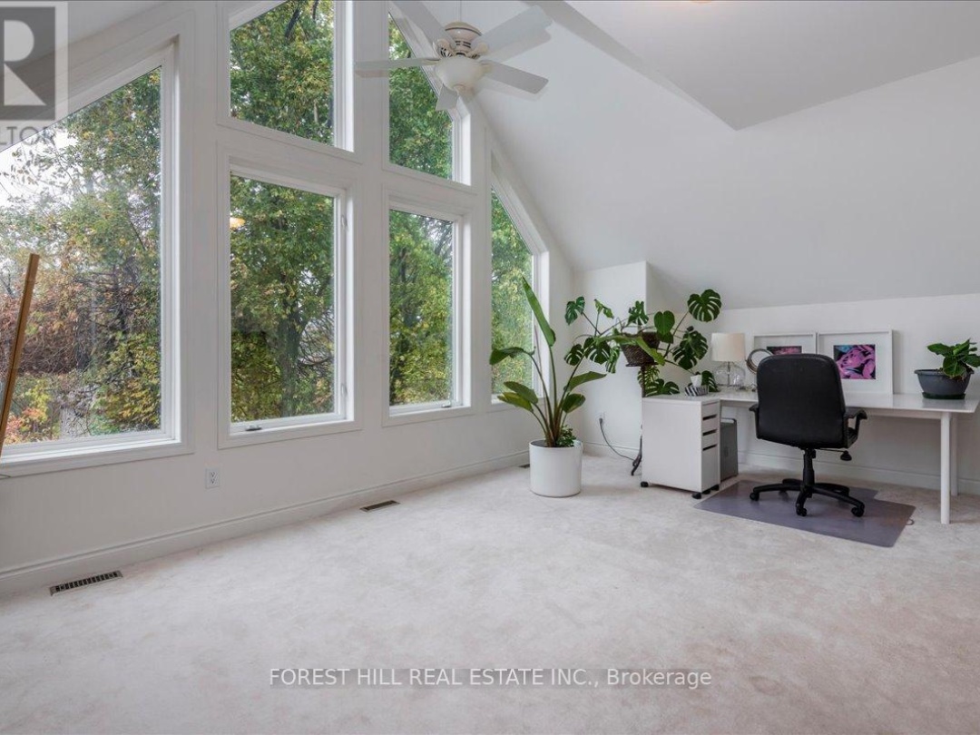 10 - 10 INVERMARA COURT, Lake Simcoe