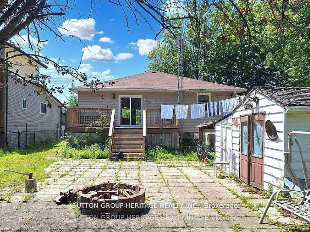 29 Lake Avenue, Lake Simcoe