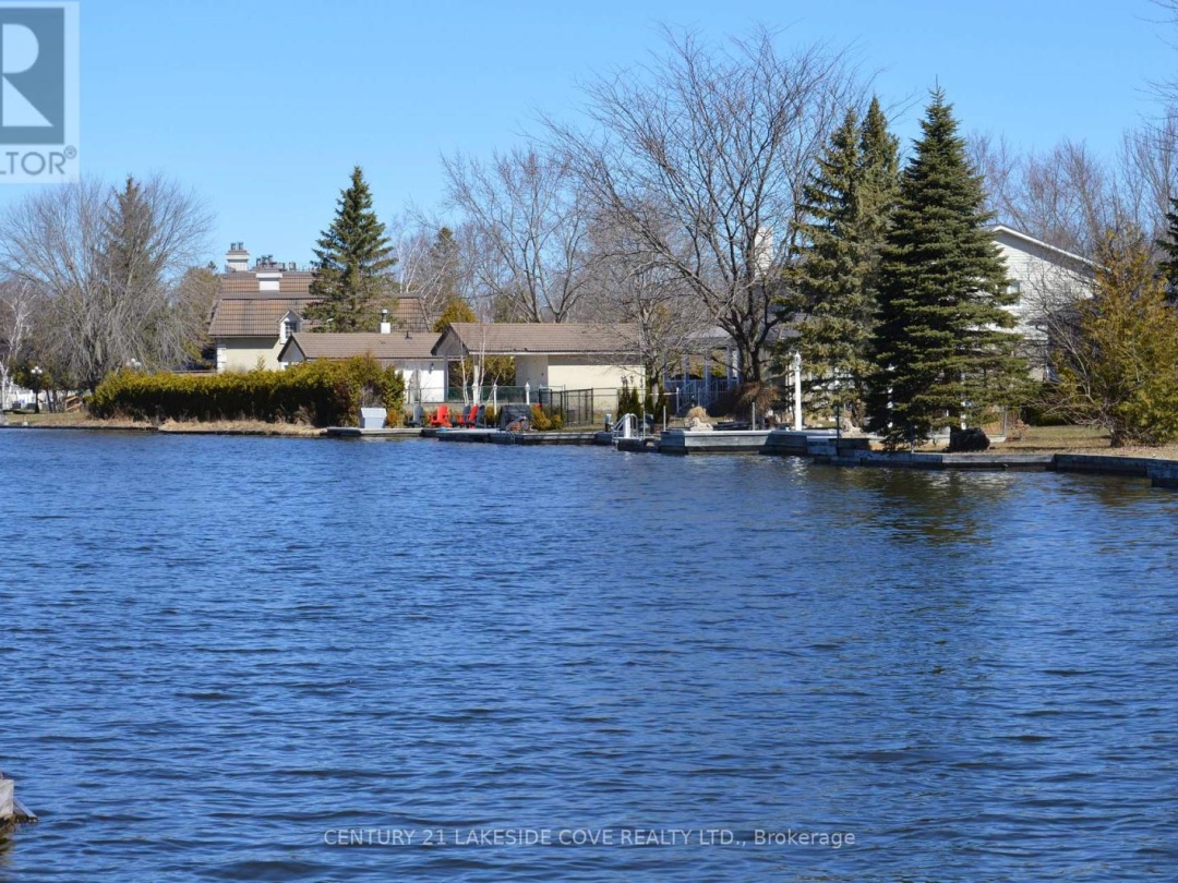 76 Turtle Path, Lake Simcoe