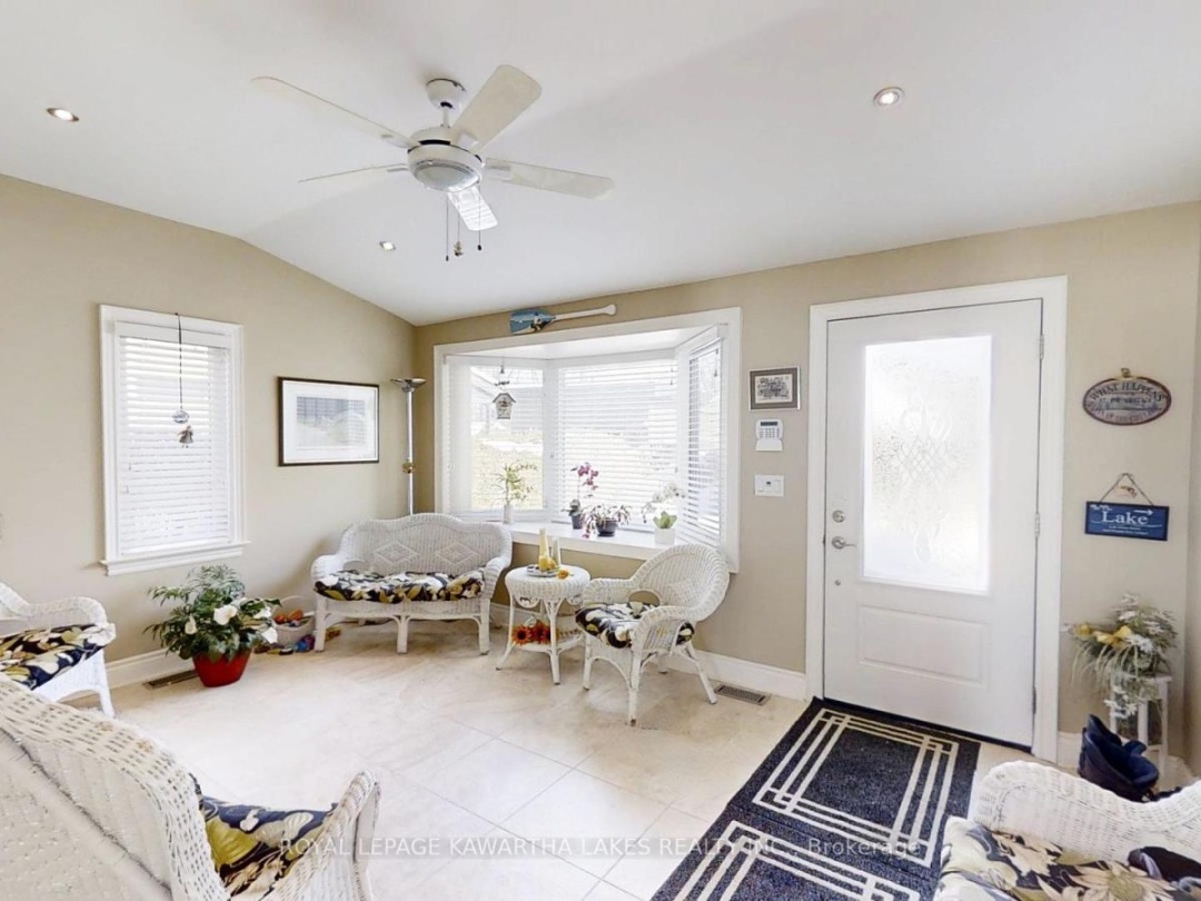 24 MCLENNANS BCH ROAD, Lake Simcoe