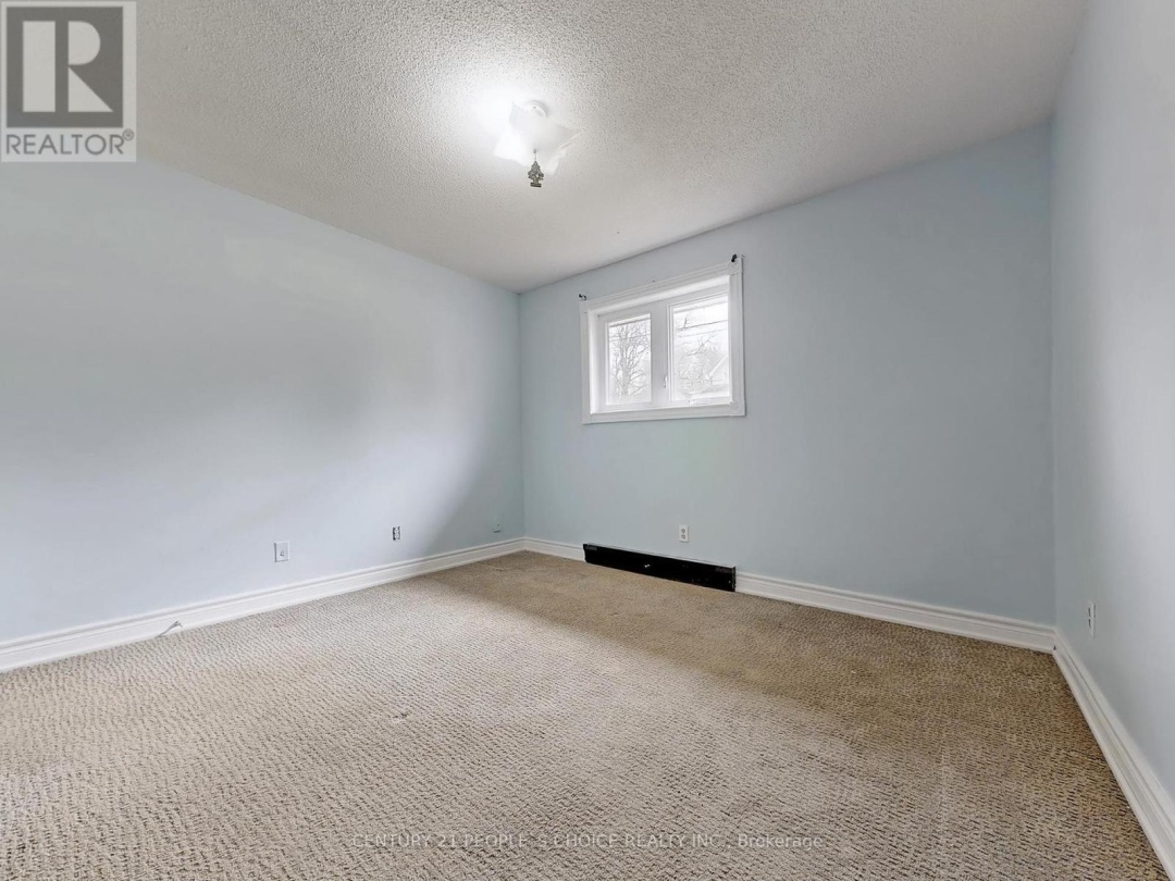 156 MAIN STREET W, 