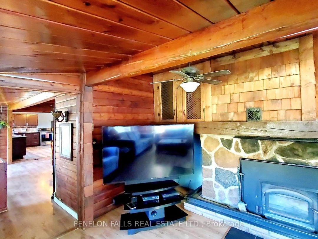 105 Cedarplank Road, Burnt Lake