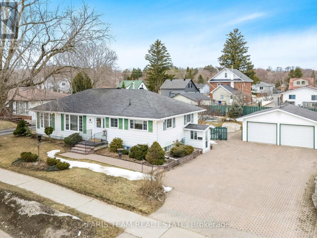 366 Mississaga Street W, Orillia