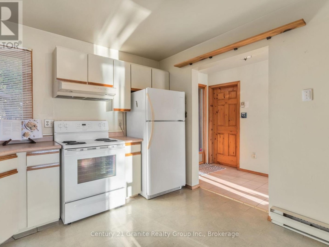 1070 GLAMORGAN ROAD, 